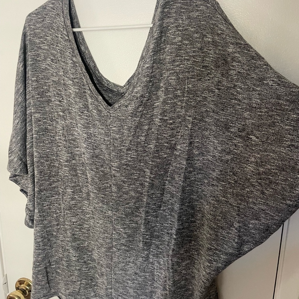 AVA & VIV V Neck Blouse